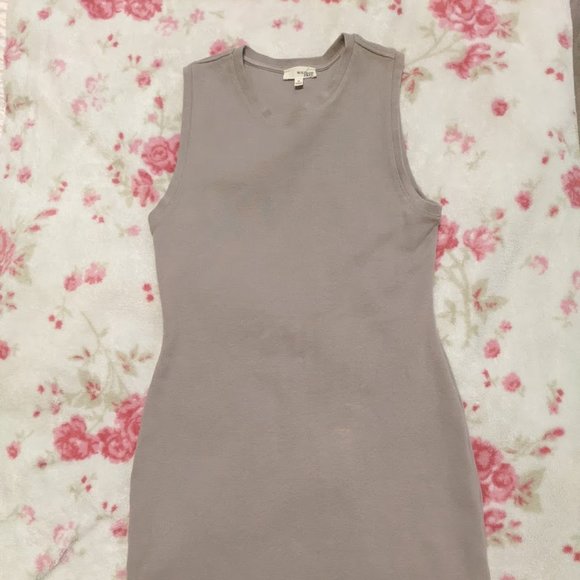 Aritzia - Wilfred Free bodycon light grey/Taupe dress (M) - Picture 1 of 4